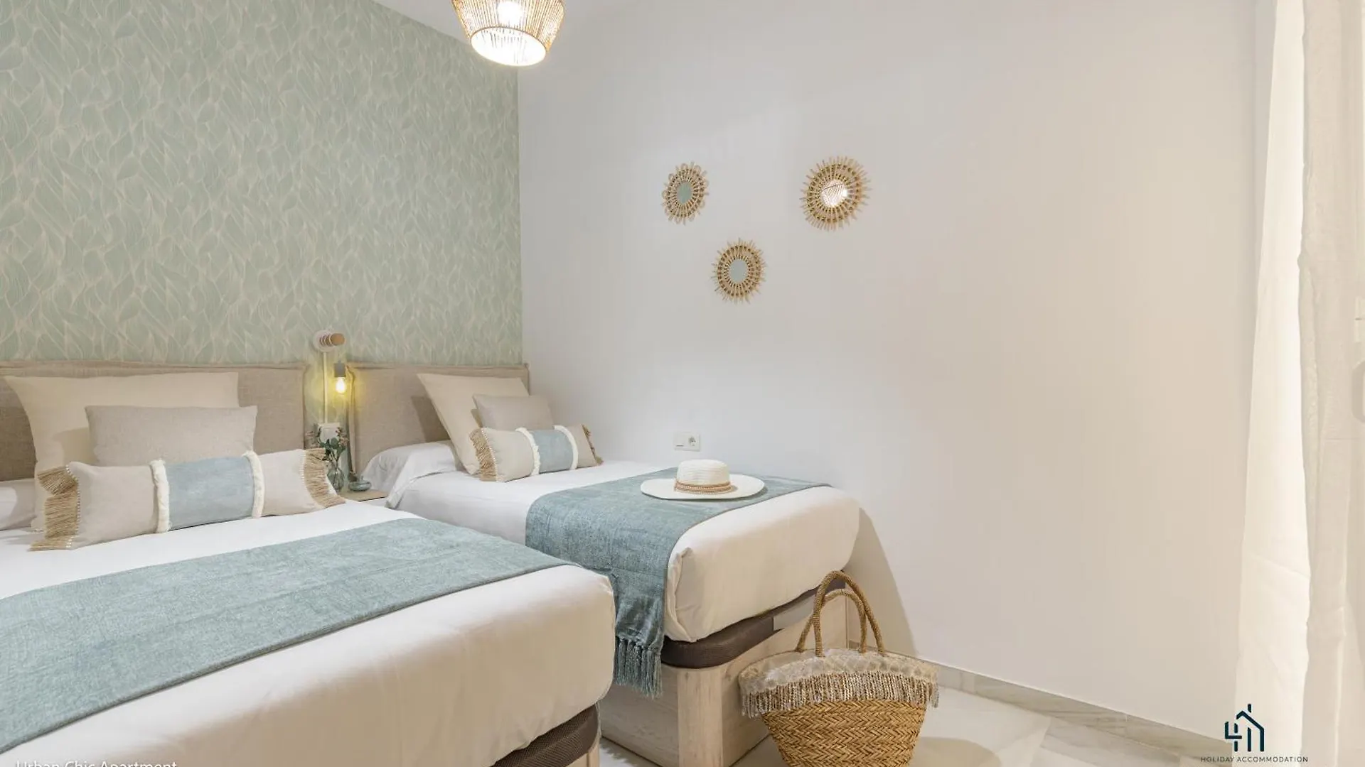 Living4Malaga Urban Apartments مالقة